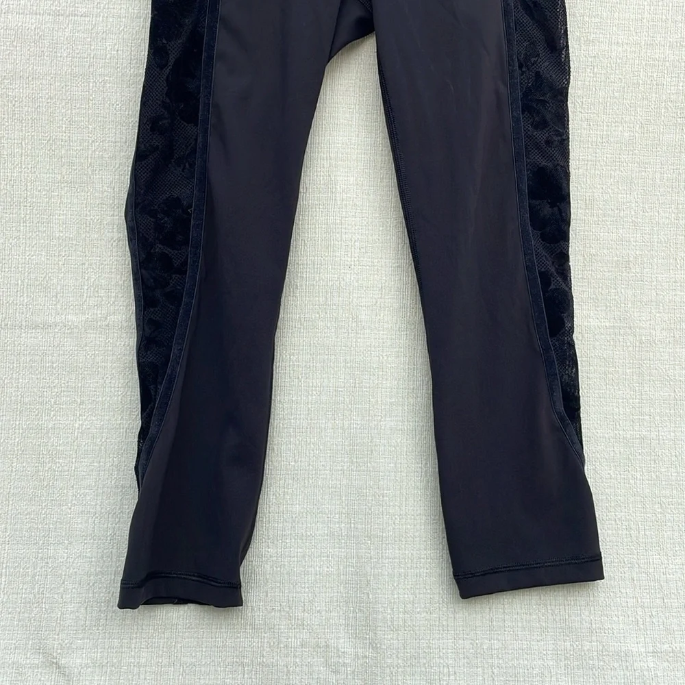 lululemon athletica excellent used